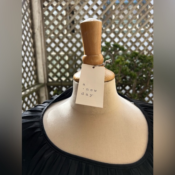 A New Day Black Top Gathered Neck, Dolman Sleeves. Size Medium NWT - Picture 4 of 11